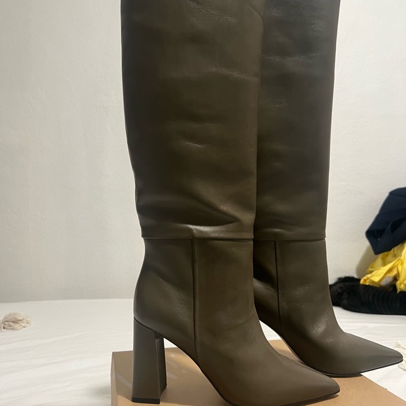 Steve Madden boots - Picture 4 of 7